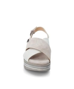 Chicsanctuary.shop01ccace6ee 2