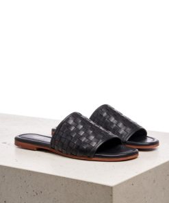 Chicsanctuary.shop323069de4e 1