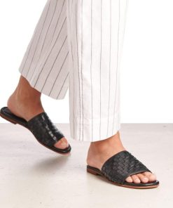 Chicsanctuary.shop323069de4e 2