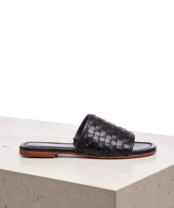 Chicsanctuary.shop323069de4e 3