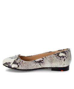 Chicsanctuary.shop5727e90666 4