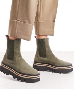 Chicsanctuary.shope0471d6451 3